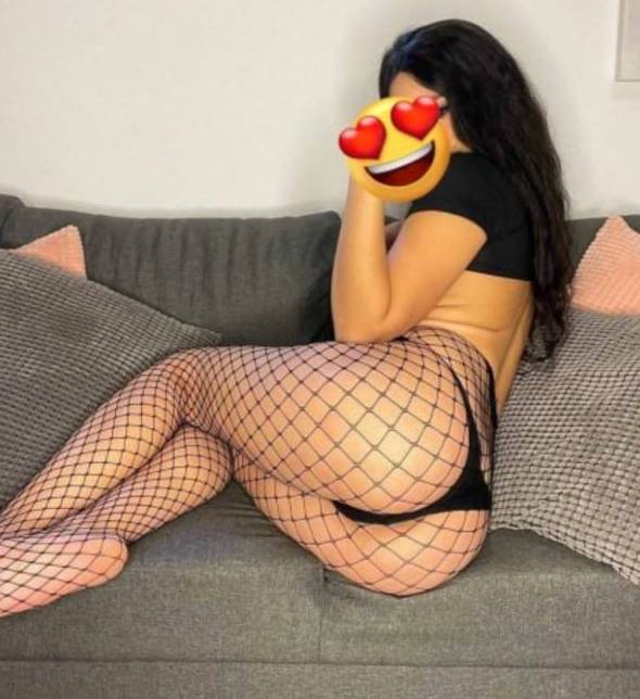 Bakırköy Escort Ayşe İle Farkı Hisset